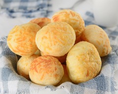 Brazilian Cheese Bread Bites