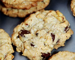 Chocolate Pecan Oatmeal Chip Cookies