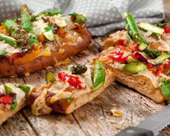 Mediterranean Cauliflower Hummus Pizza